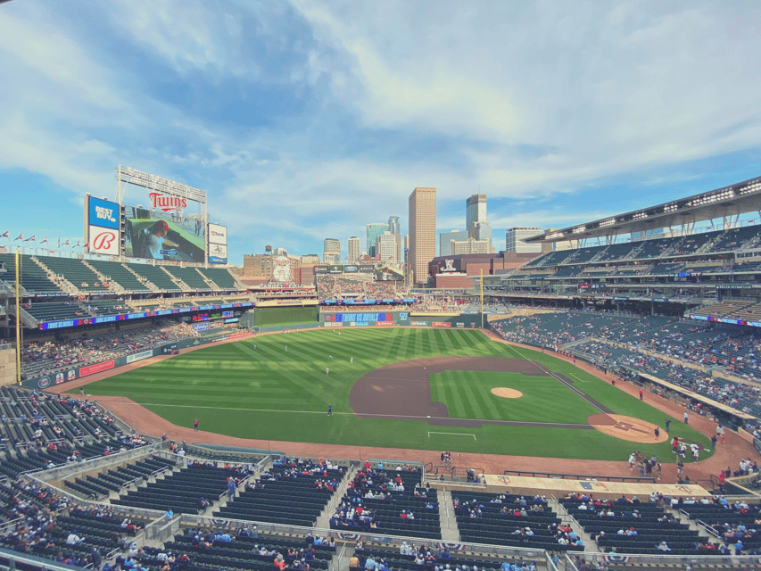 Minnesota Twins Baseball Game at Target Field - How to Plan Your Visit