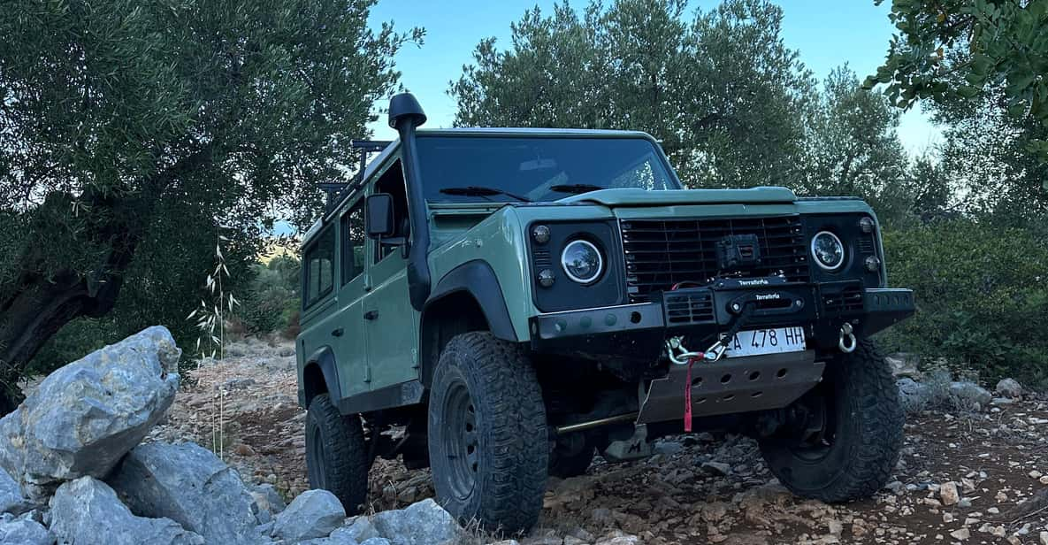 Monopoli: off Road Tour in Vintage Land Rover Defender 110 - Cancellation Policy