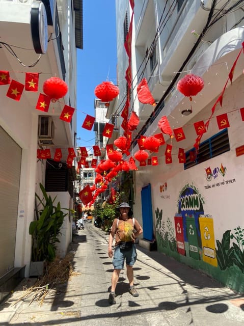 Motobike Tour: Saigon Highlights With Local Guide - Tips for Participants