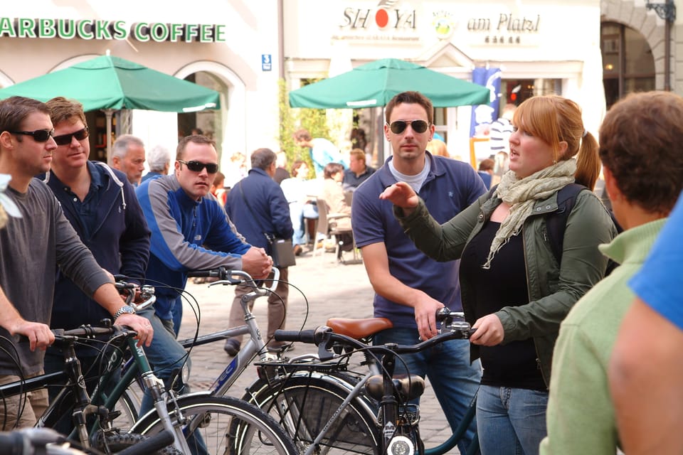 Munich: Evening Bike Tour With Beer Garden Visits - Private Group Option