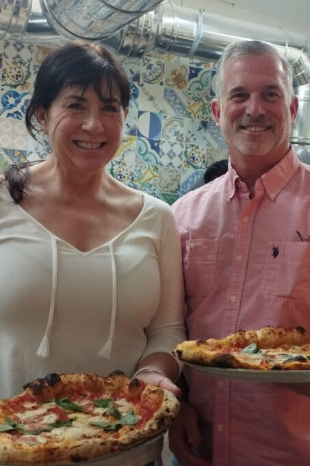 Naples: Pizza Making Class With Neapolitan Chef and Drink - Who Can Attend