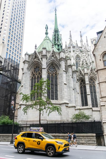 NYC: St Patrick's Cathedral Tour & 3h Manhattan Walking Tour - Tour Accessibility and Cancellation