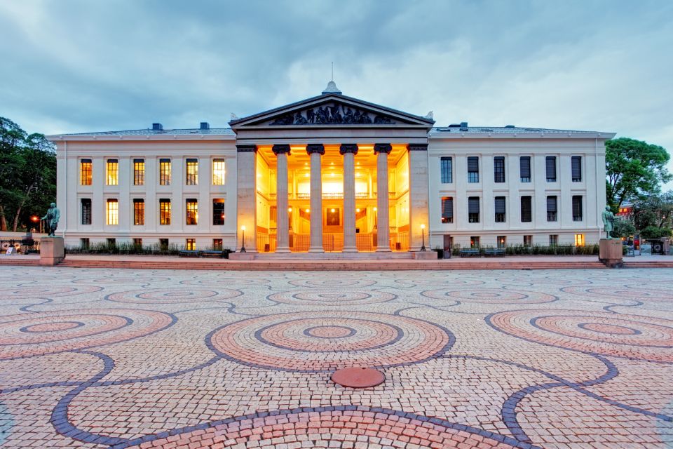 Oslo: First Discovery Walk and Reading Walking Tour - Tips for an Enjoyable Experience