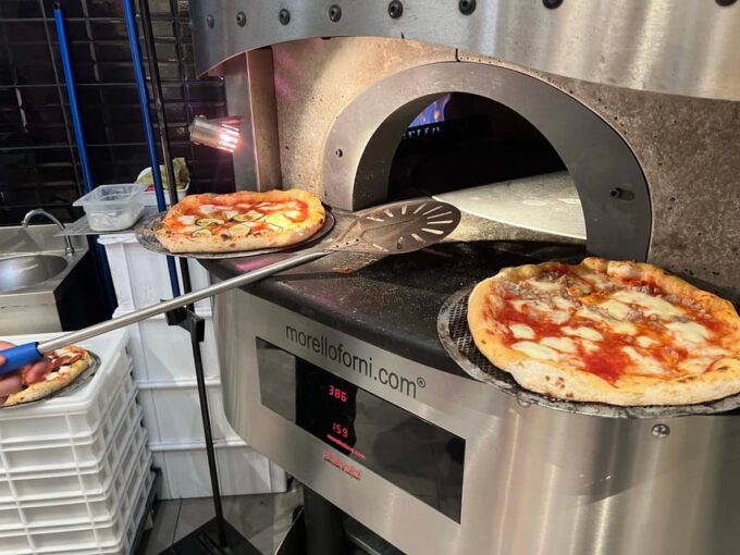 Palermo: Pizza Cooking Experience in Local Restaurant - Booking Tips