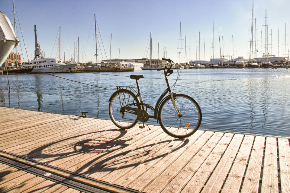 Palma De Mallorca Old Town Guided Bike Tour and Tapas - Tapas Experience