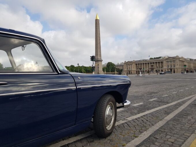 Paris: 1-Hour Tour in a Vintage Car - Why Choose a Vintage Car