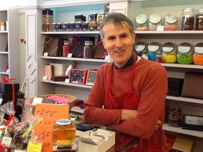 Paris Market Tour: Wine, Cheese and Chocolate! - Local Insights