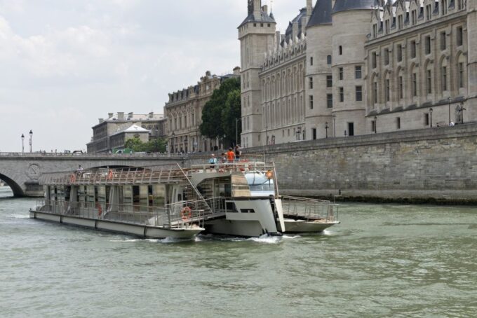 Paris: Seine River Cruise and Lunch at Le Bistro Parisien - Customer Feedback