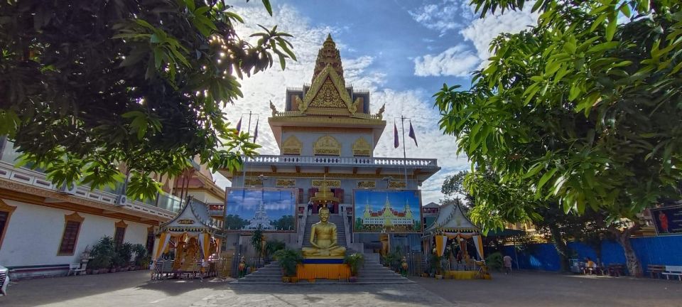 Phnom Penh: Private City Tour by Tuk-Tuk With 10 Highlights - Recommended Tips