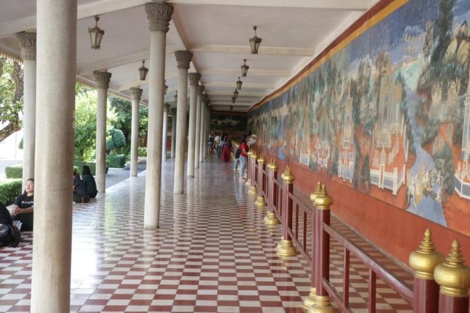 Phnom Penh Private Tour English Local Guide - Booking and Cancellation Policy