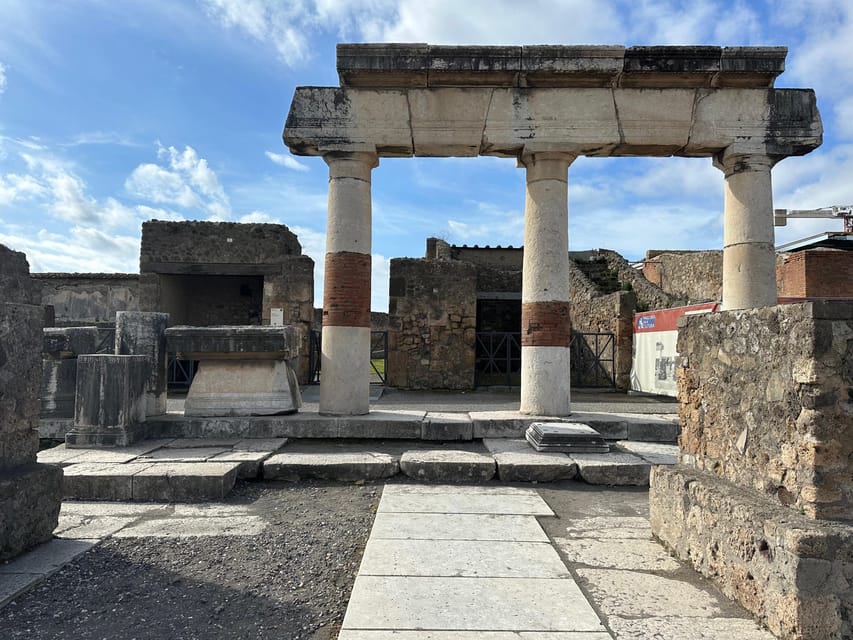 Pompeii From Sorrento: Transfer + Entry Ticket + Guided Tour - Booking and Cancellation Policy