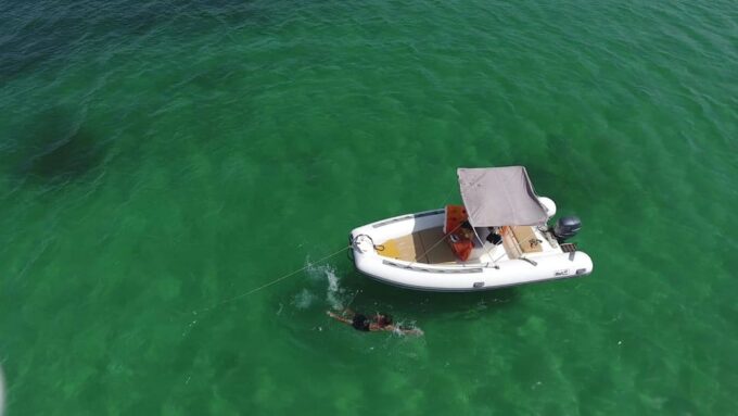 Porto Rotondo: Drive Your Boat - No License Needed - Available Languages