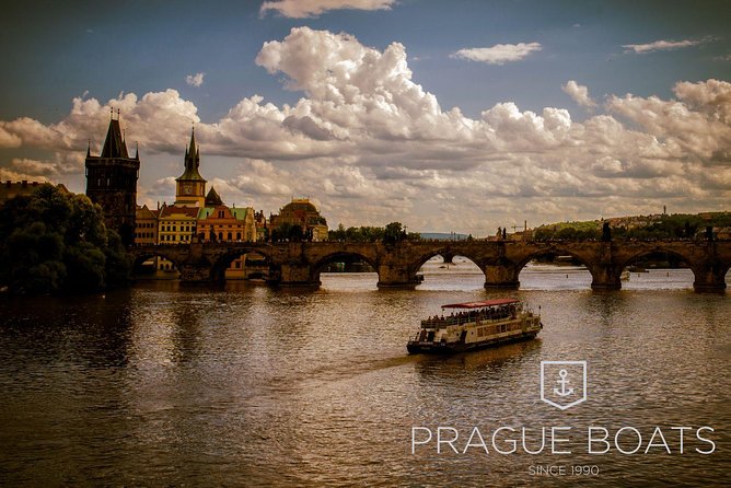 Prague Boats 1-hour Cruise - Scenic Views and Route