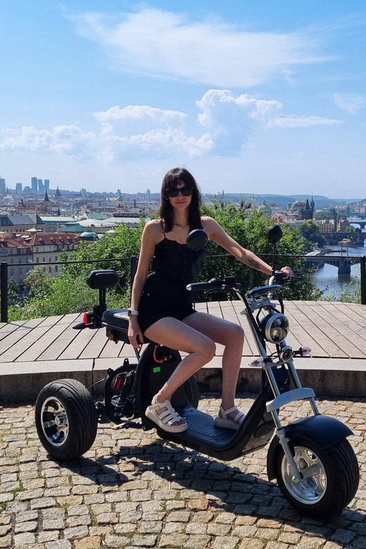 Prague: Electric Trike Viewpoints Tour - Important Safety Guidelines