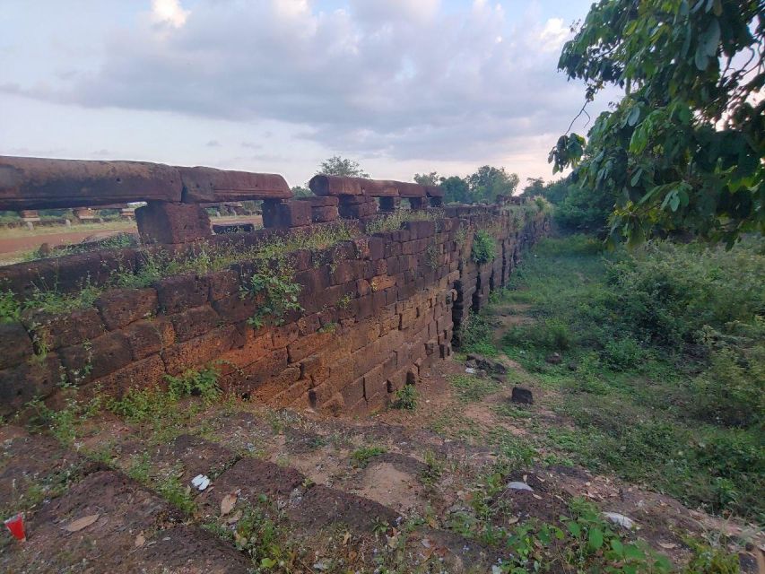 Private Adventure Off the Beaten Track to Banteay Chmar - Booking and Cancellation Policy