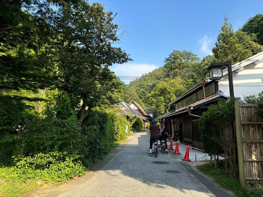 (Private) Cyclingtour in Arashiyama: EBIKE Tour With Guide - Tips for a Great Experience