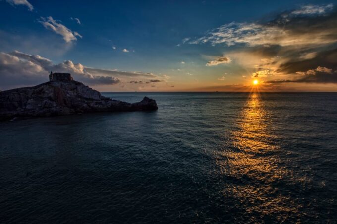 Private Sunset Tour From the Sea. - Tips for Enjoying Your Tour