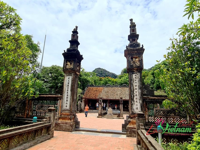 PRIVATE TOUR Ninh Binh One Day - Hoa Lu- Tam Coc - Mua Cave - Nearby Attractions