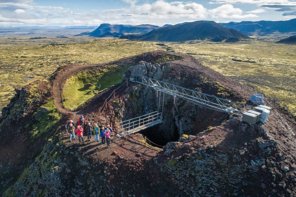 Reykjavik: Thrihnukagigur Volcano Guided Hiking Day Trip - Booking Information