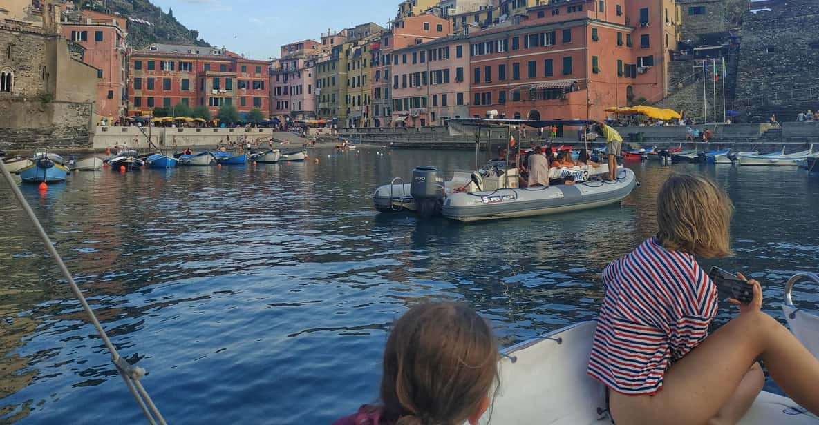 Riomaggiore: Cinque Terre Cruise With Swim/Snorkel Stops - Scenic Views and Photography