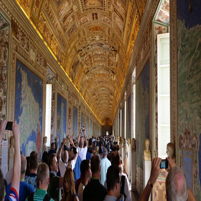 Rome: Colosseum, Vatican Museum, & Sistine Chapel Experience - Booking Tips