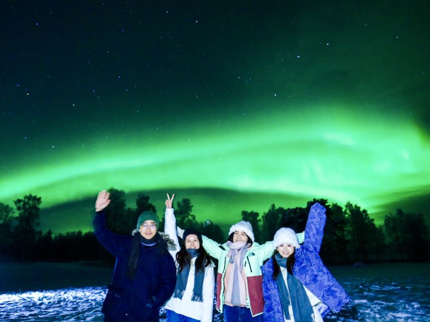 Rovaniemi: Private Tour With Guaranteed Northern Lights - Booking and Cancellation Details