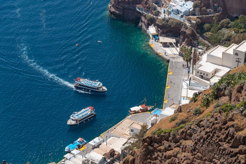 Santorini: Boat Tour in Volcano, Hot Springs and Thirassia - Important Information