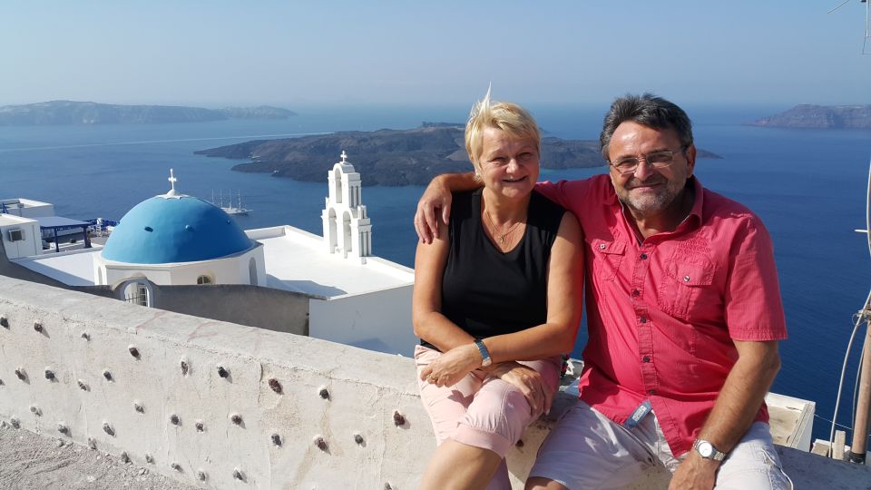 Santorini: Private Guided Tour With Wine Tasting - Customer Reviews and Ratings