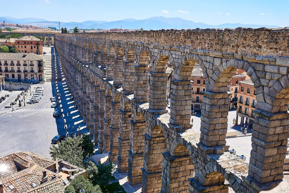 Segovia - Old Town Tour Including Castle Visit - Frequently Asked Questions