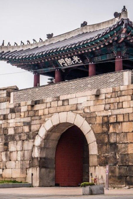 Seoul : Sindang-dong Occult Tour - Exorcism and Meals