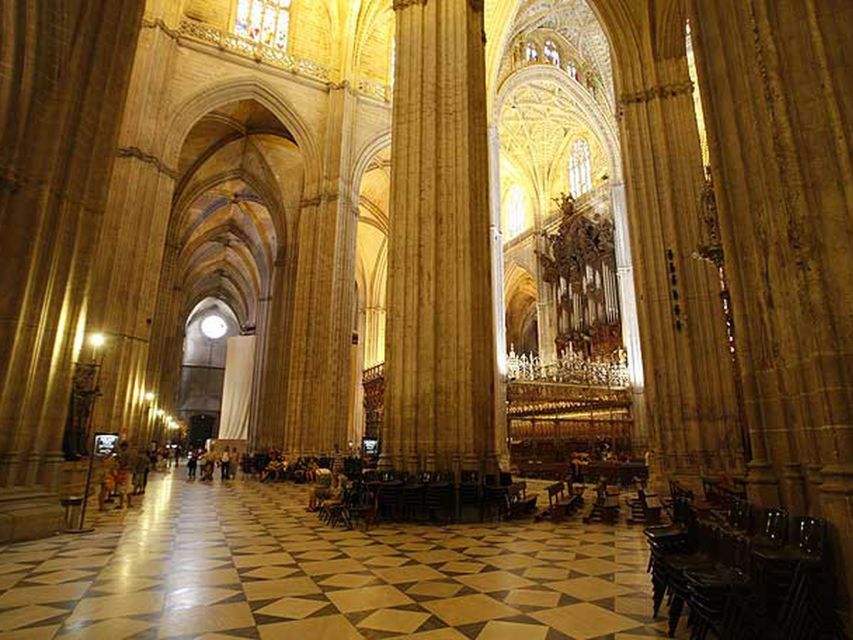 Seville: Cathedral Guided Tour W/ VR City Tour & Roof Lunch - Additional Information