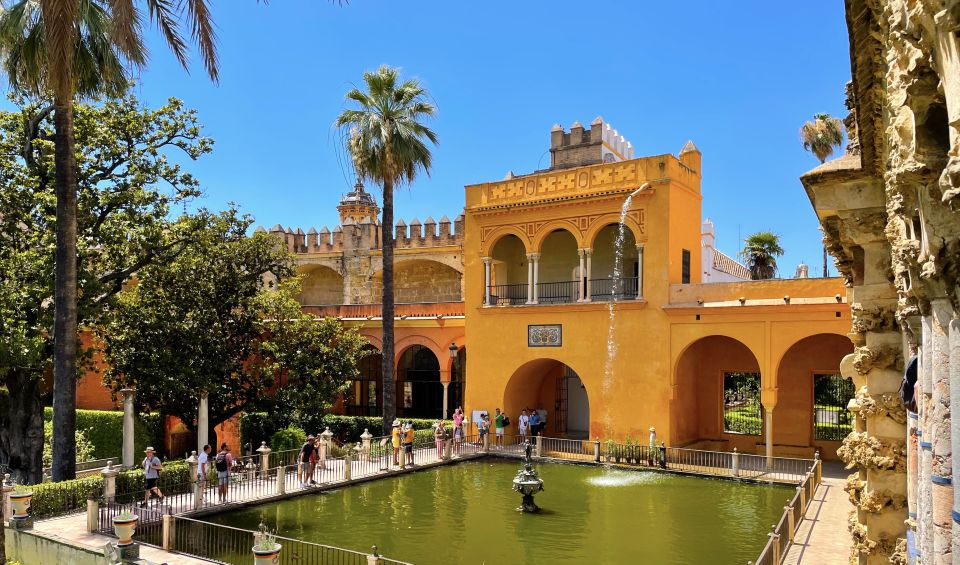 Seville: Royal Alcázar Guided Tour With Fast Entry Ticket - Guided Tour Benefits