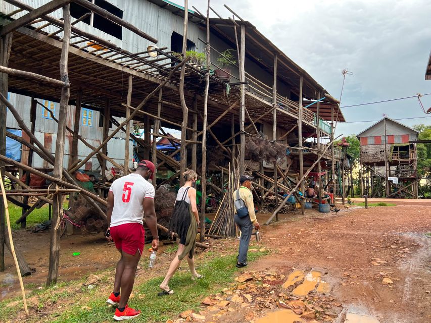 Siem Reap: Kampong Phluk and Tonle Sap Sunset Boat Cruise - Local Handicrafts and Artisans