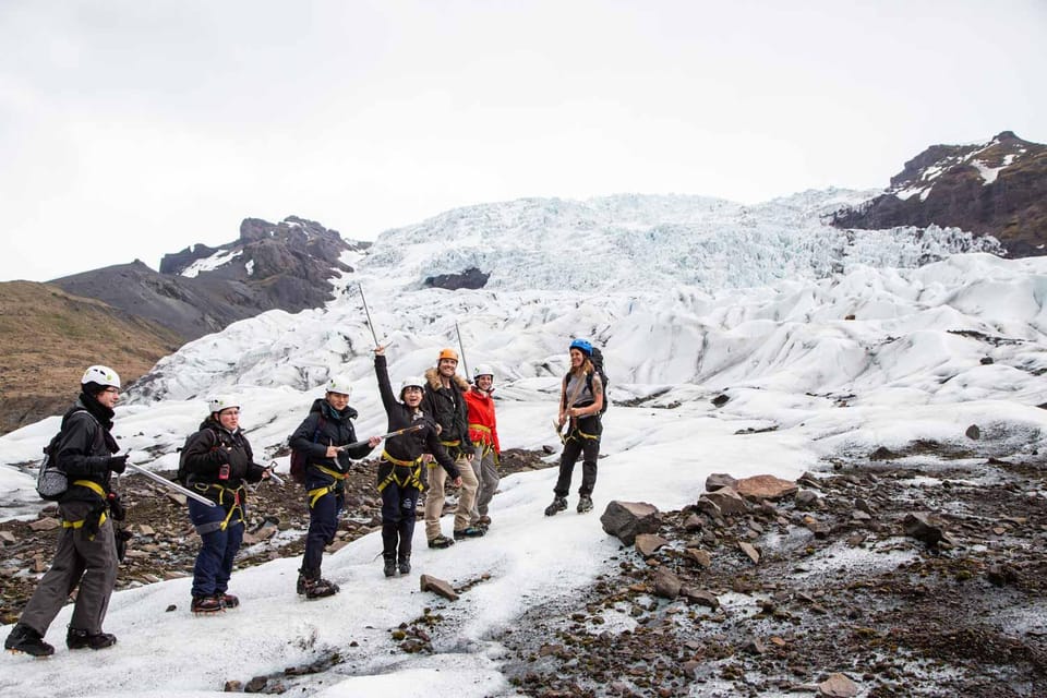 Skaftafell: Vatnajökull Glacier Explorer Tour - Booking and Cancellation Policy