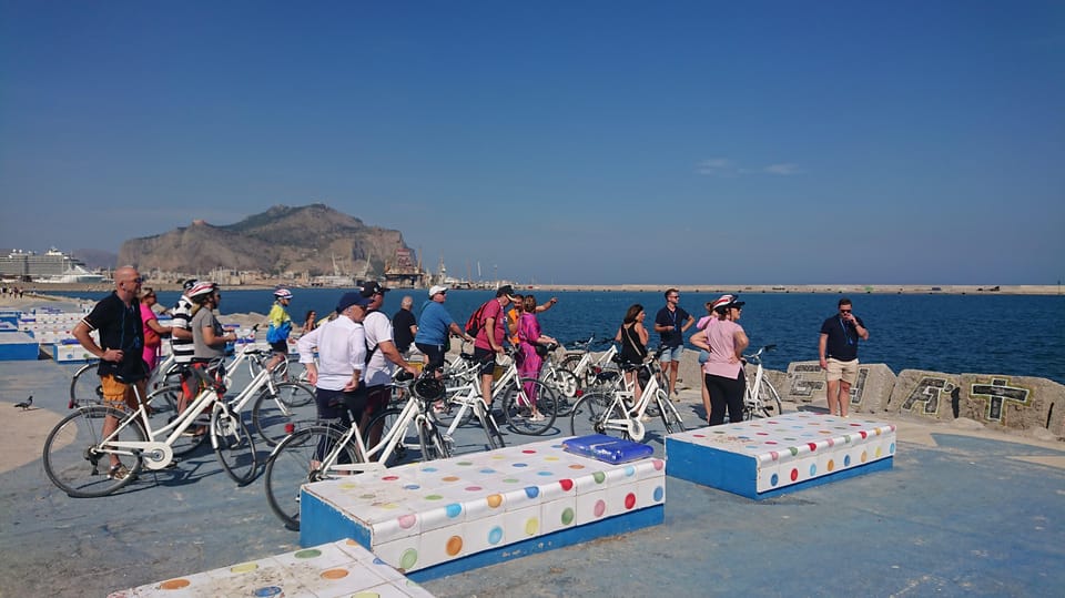 Street Food Bike Tour With Dessert - Bike Fitting