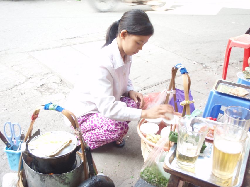 Street Food Tour Hanoi and Train Street Experience - Booking and Cancellation Policy