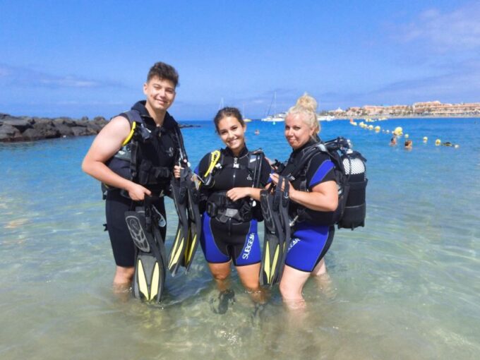 Tenerife: Beginners Scuba Diving Experience - Memorable Underwater Encounters