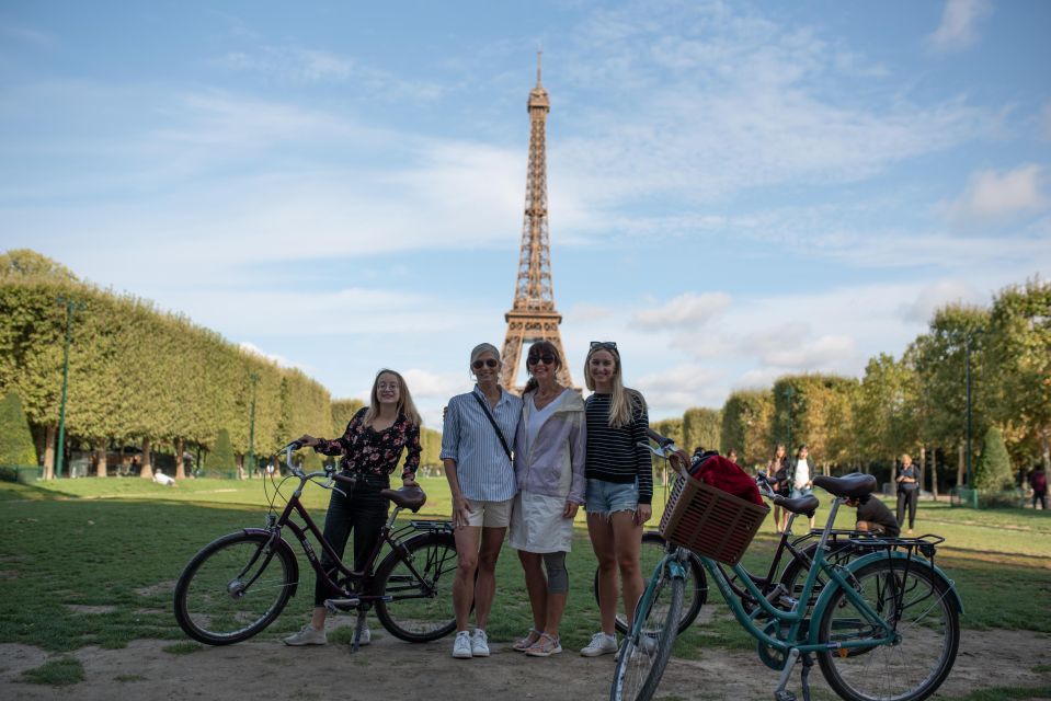 The Best of Paris: Small Group Bike Tour Like a Local - Tour Safety and Accessibility