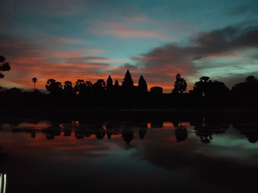 Three Day Trip With Sunrise at Angkor Wat Temple - Booking Information