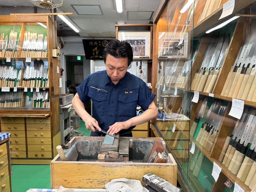 Tokyo Personalized Tour : Eat & Shop in Tsukiji Fish Market - Booking and Cancellation Details