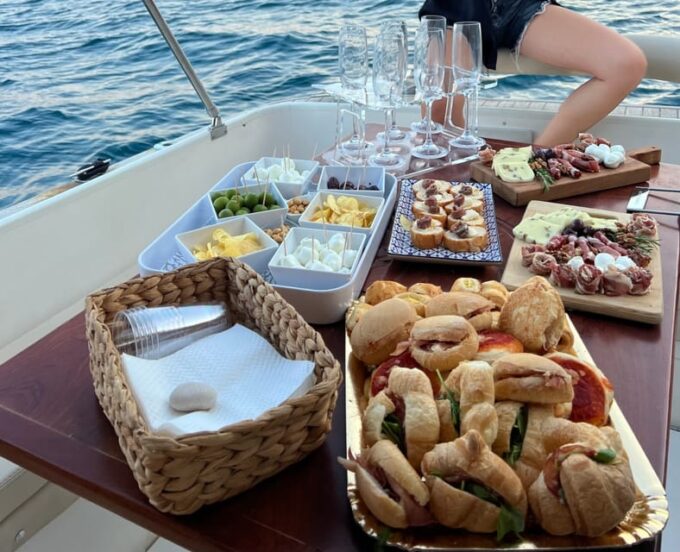 Tour From Amalfi to Positano by Boat - Frequently Asked Questions
