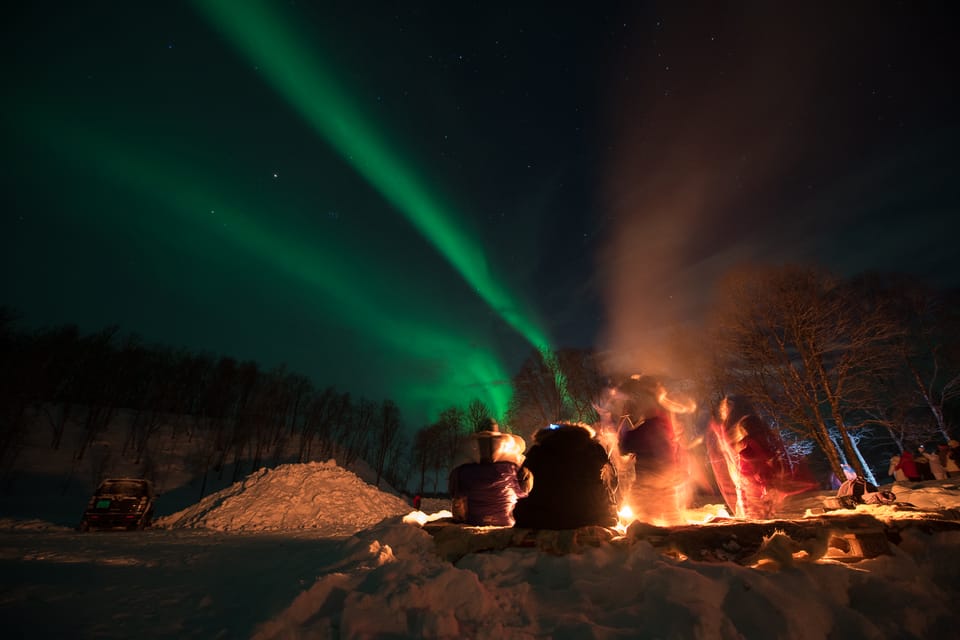 Tromsø Northern Lights - Private Group Tour With Local Guide - Tips for a Successful Experience