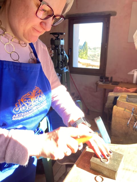 Tuscany:Make Your Own Weddingrings in an Unforgettable Class - Local Attractions Nearby