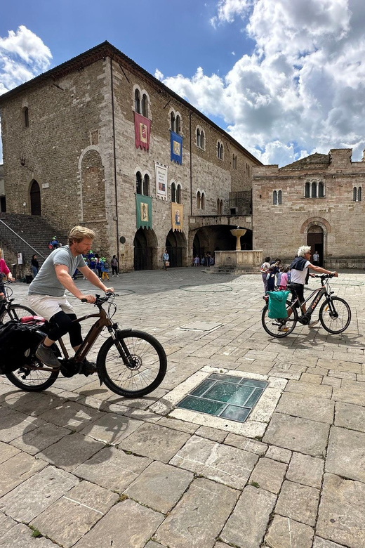 Umbrian Medieval Villages & Aromatic Oil Self-guided Tour - Frequently Asked Questions