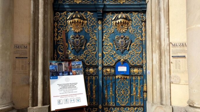 University of Wrocław – Discover This Place With a Guide! - Customer Reviews and Ratings