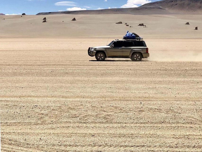 Uyuni Salt Flat Private Tour From Chile in Hostels - Local Attractions and Wildlife