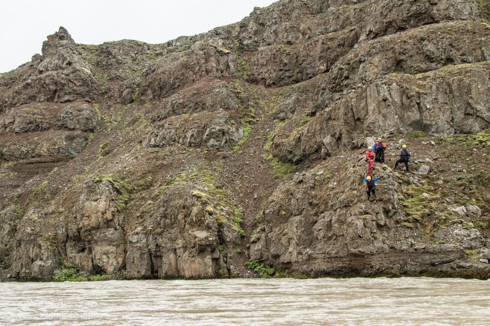 Varmahlíð: Guided Family Rafting Trip - Booking Information