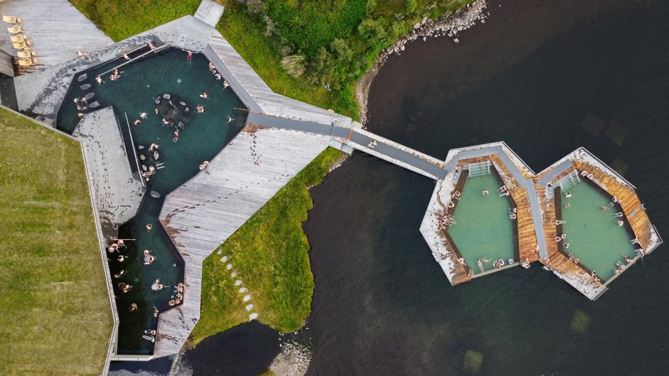 Vök Geothermal Baths & Waterfall Tour From Seydisfjordur - Tips for an Enjoyable Experience