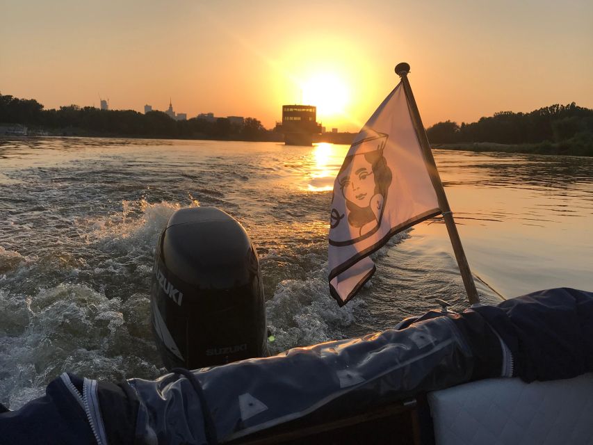 Warsaw: Vistula River Sunset Cruise With Glass of Prosecco - Nearby Attractions