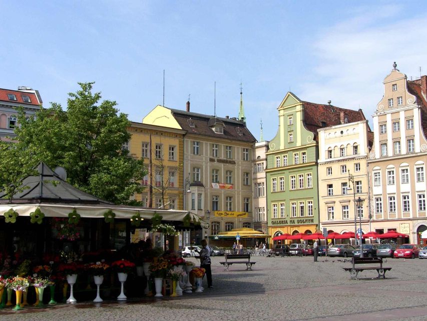 Wroclaw: 2-Hour Tour by Electric Car With a Driver-Guide - Booking and Cancellation Policy